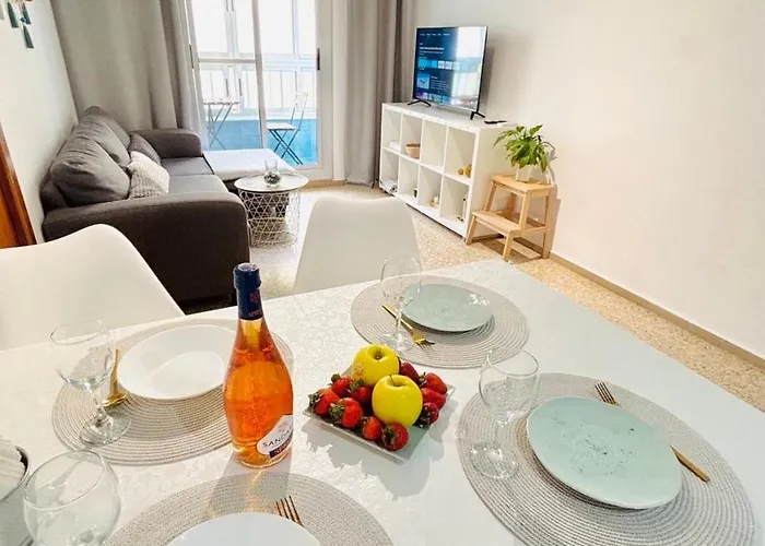 Precioso Playa Pinedo Appartement *
